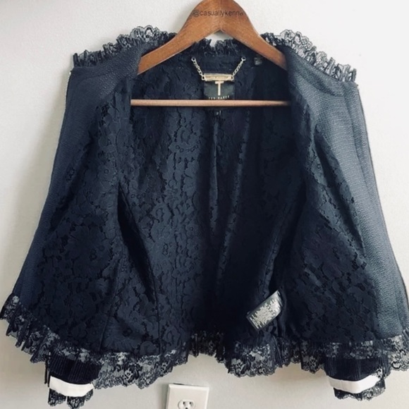 Ted Baker jacket with lace trim - beautiful navy color. Never worn, size 2 - Picture 3 of 6